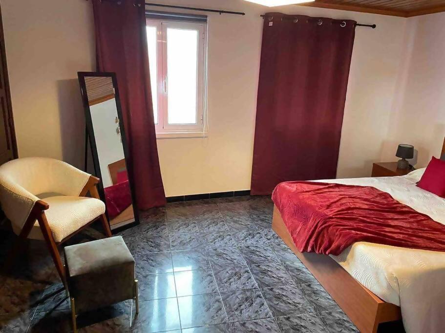 Alvarenga House Maia  Екстериор снимка
