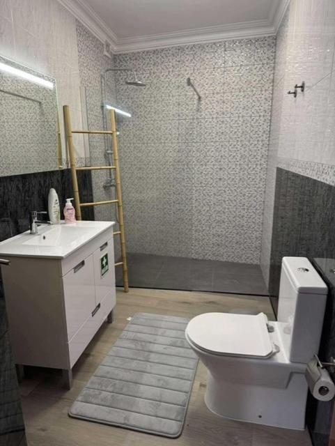 Alvarenga House Maia  Екстериор снимка